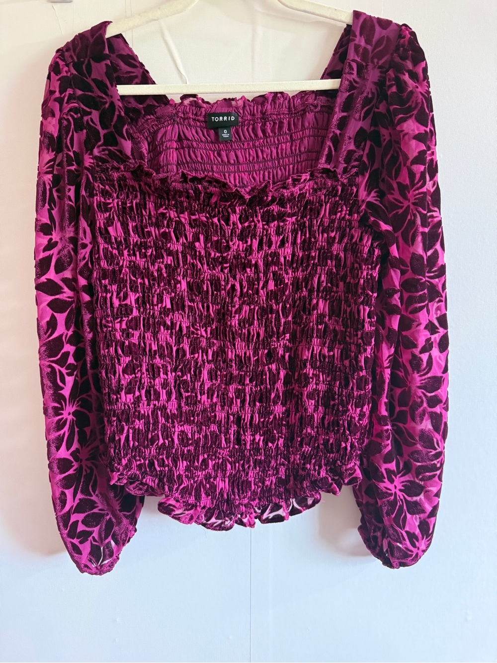Torrid Pink Velvet Burnout Floral Smocked Blouse Size 0 Romantic Y2K